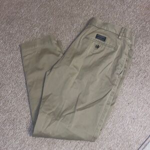 Men’s Banana Republic Chinos Athletic Tapered Fit size 32/30